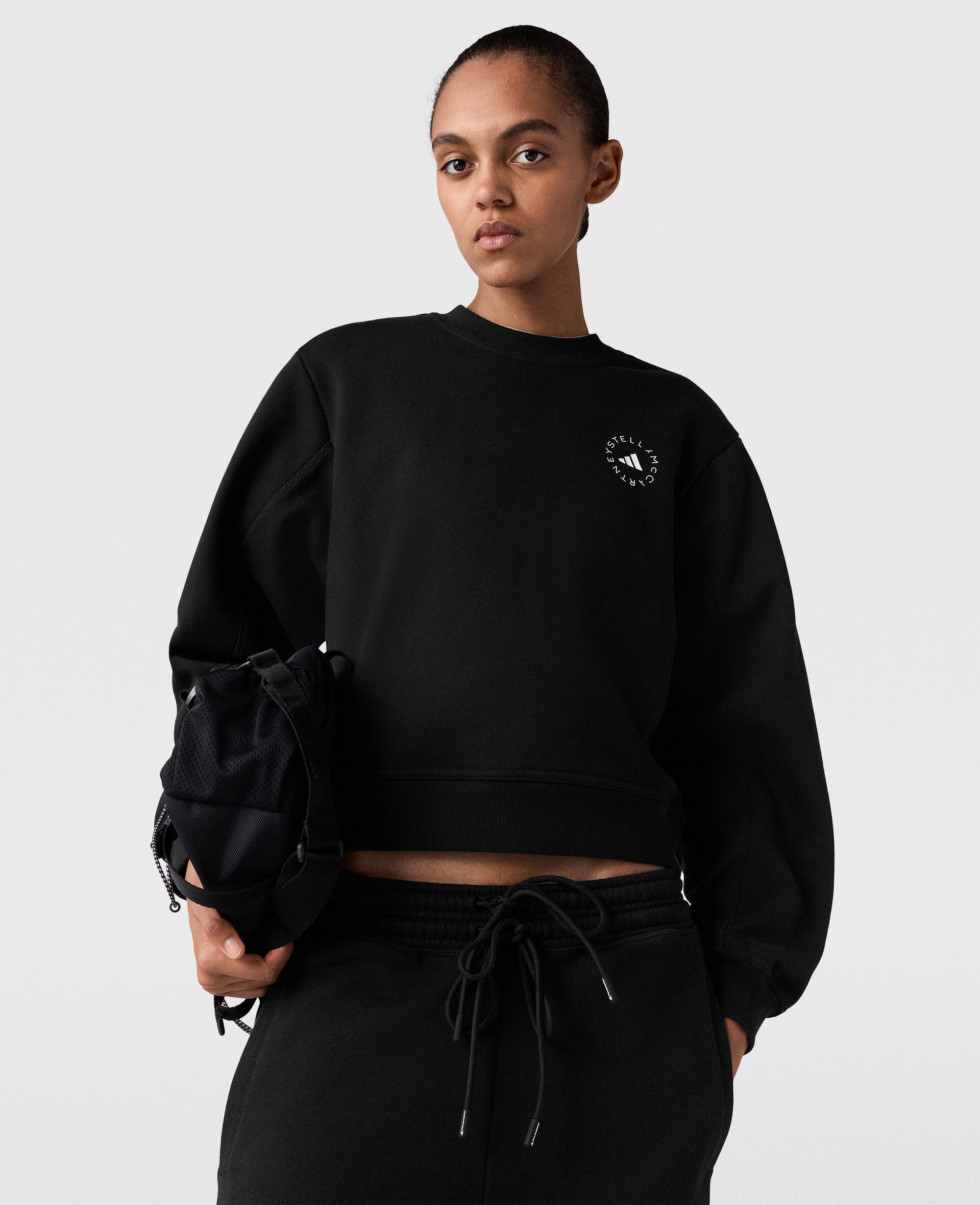 Felpa Girocollo TrueLife-Nero-model